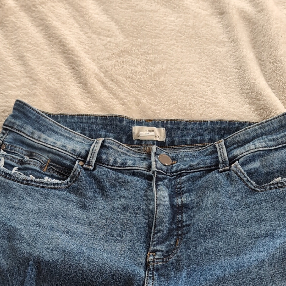 Maurices Everflex High Rise Blue Jeans